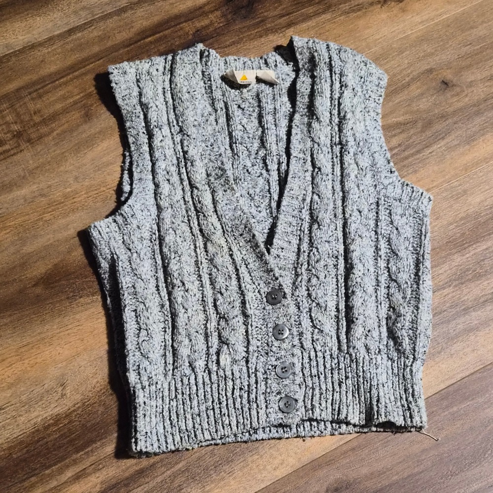 Liz Claiborne Vintage Silk Wool Blend Cable Knit Sweater Vest Gray Petite P Cozy